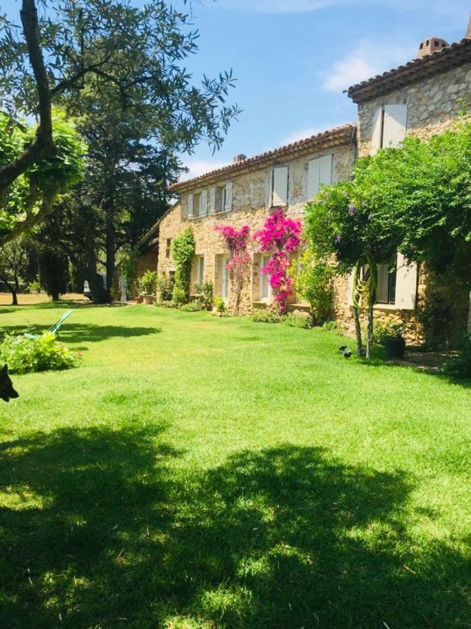 Villa Provencale Familiale Avec Piscine Grimaud Exterior foto